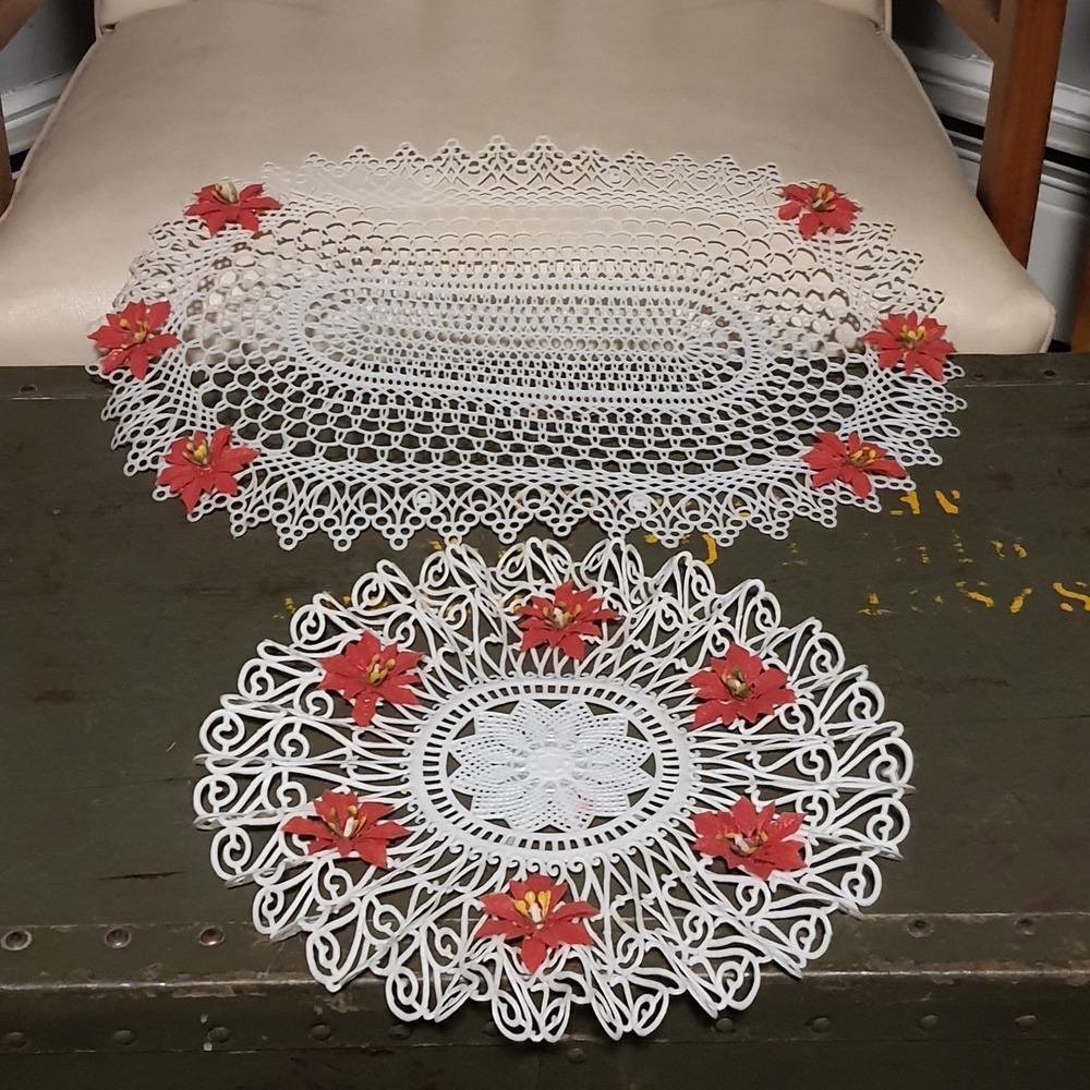 Vintage 2 Piece Plastic Pair Holly Christmas Table Lace Look Candle Mat Holiday